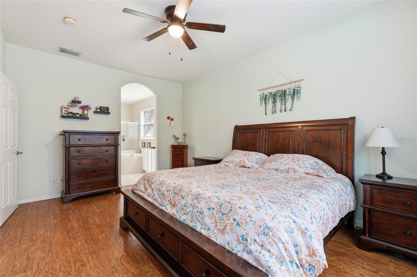 THE OAKS AT WOODLAND PARK PH 1 - Residential