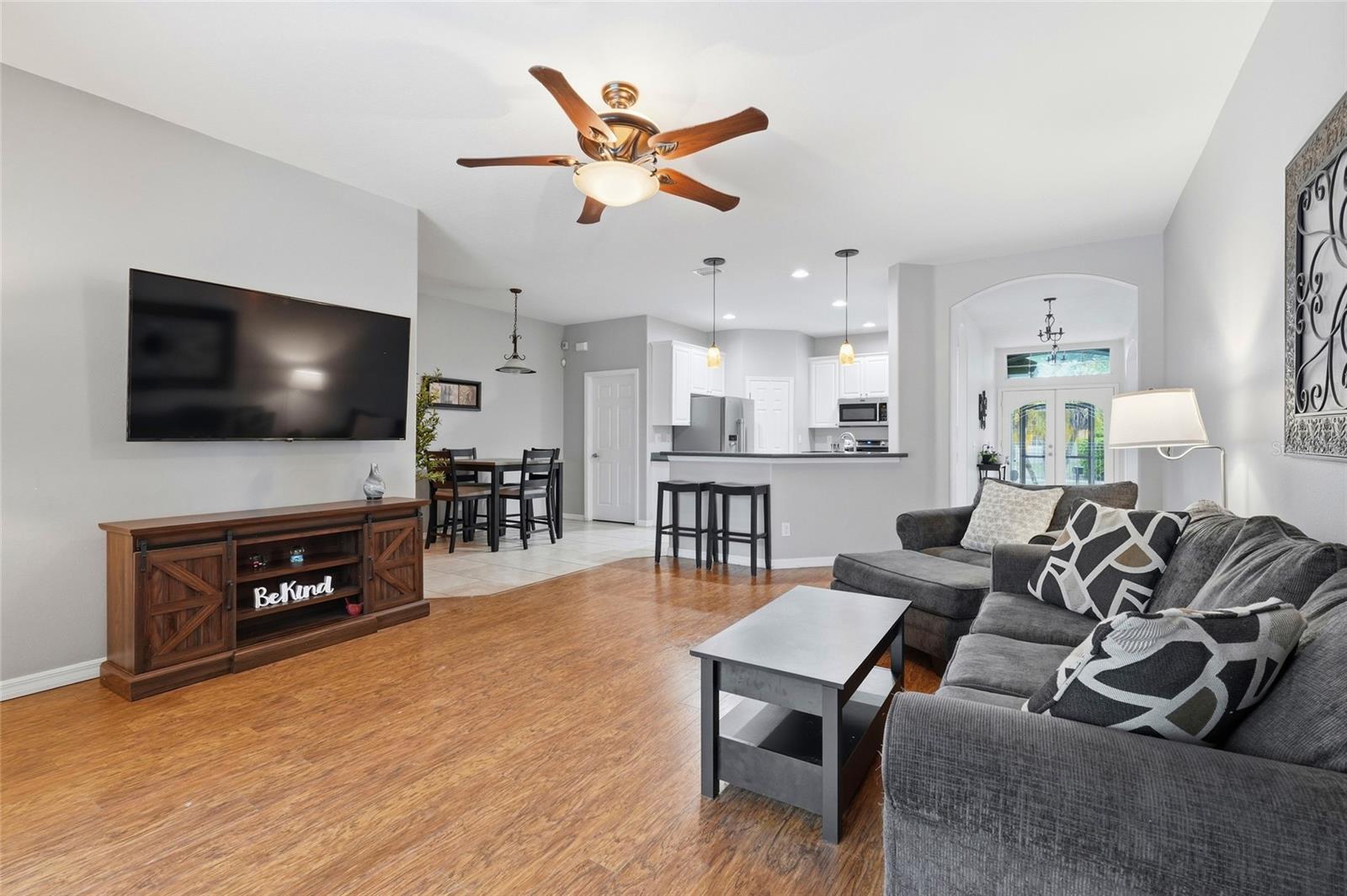 THE OAKS AT WOODLAND PARK PH 1 - Residential