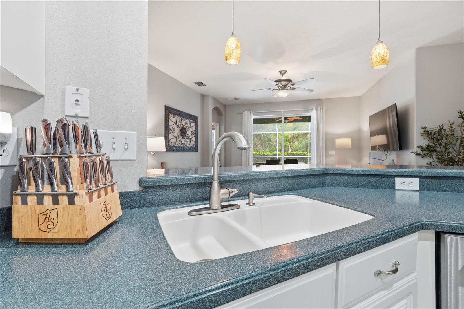 THE OAKS AT WOODLAND PARK PH 1 - Residential