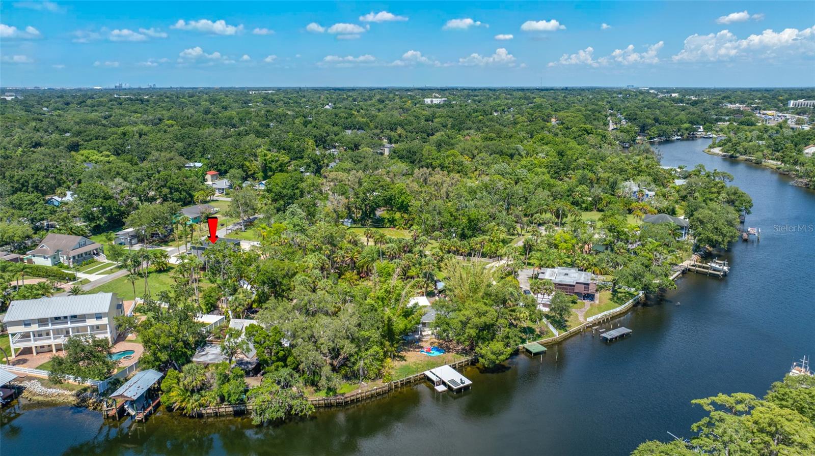 IDLEWILD ON THE HILLSBOROUGH RIVER - Residential