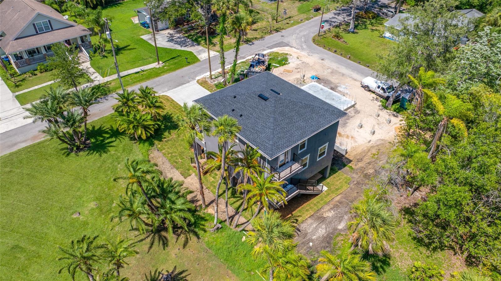 IDLEWILD ON THE HILLSBOROUGH RIVER - Residential