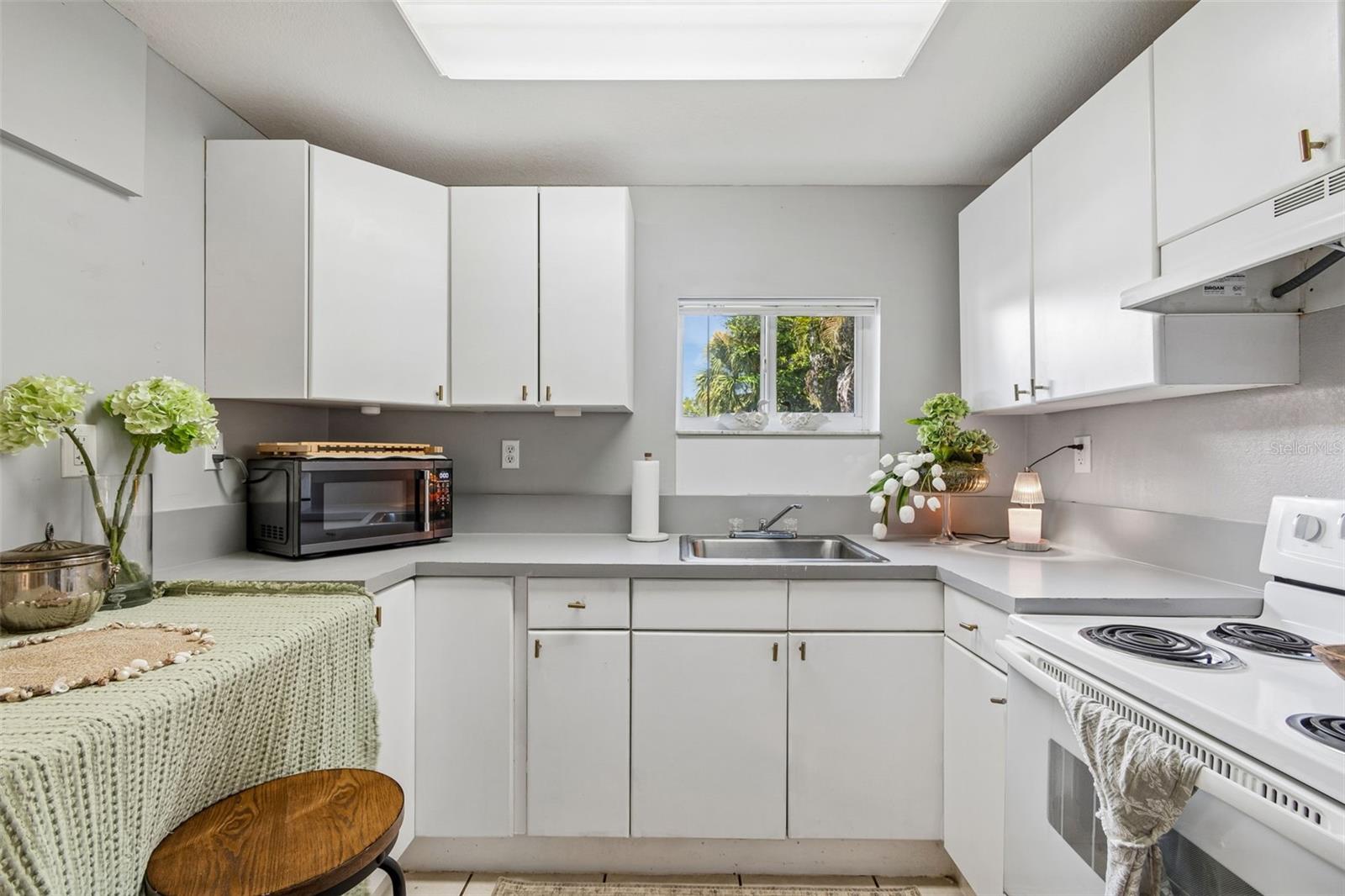 EDINA GARDEN OF EDEN - Residential
