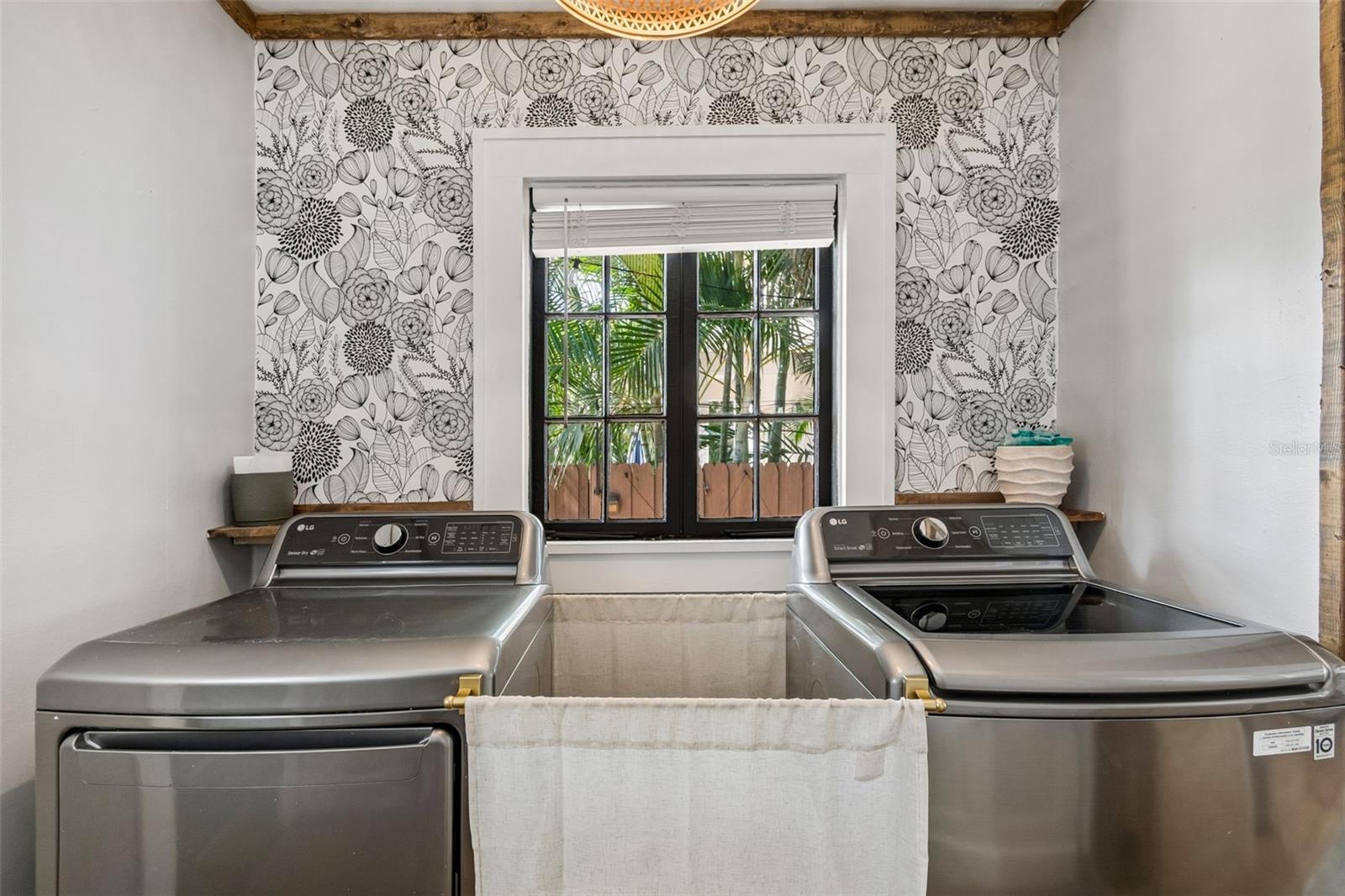 EDINA GARDEN OF EDEN - Residential