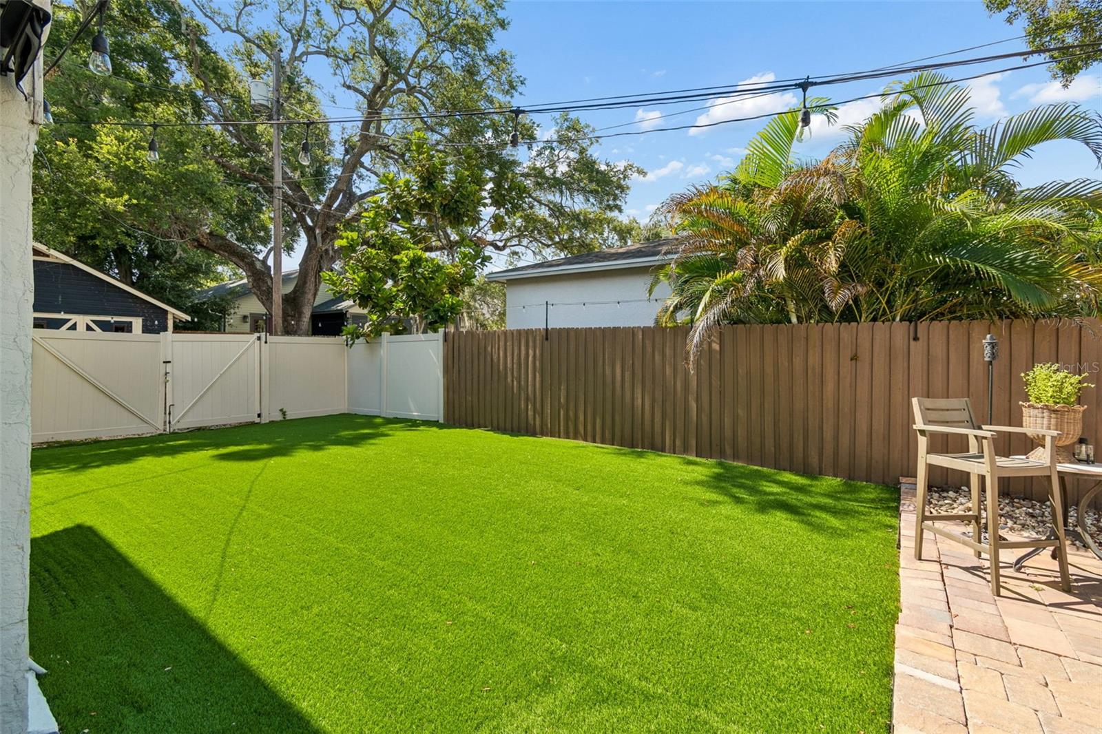 EDINA GARDEN OF EDEN - Residential