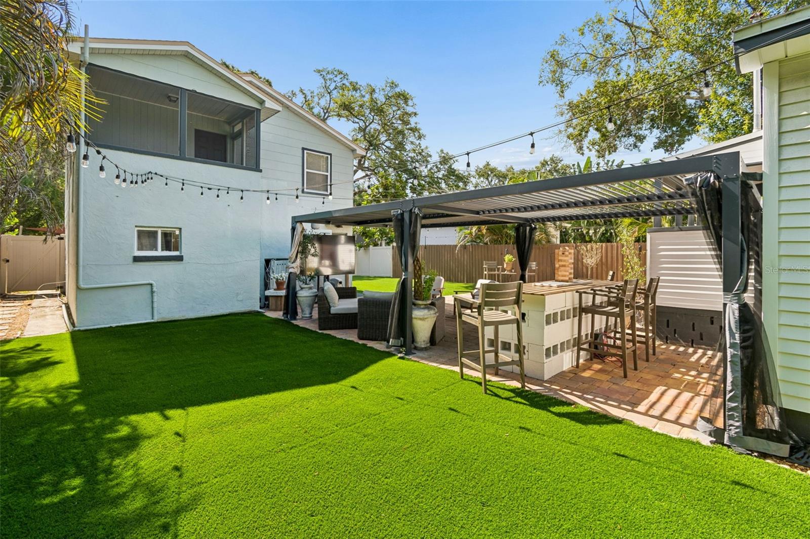 EDINA GARDEN OF EDEN - Residential