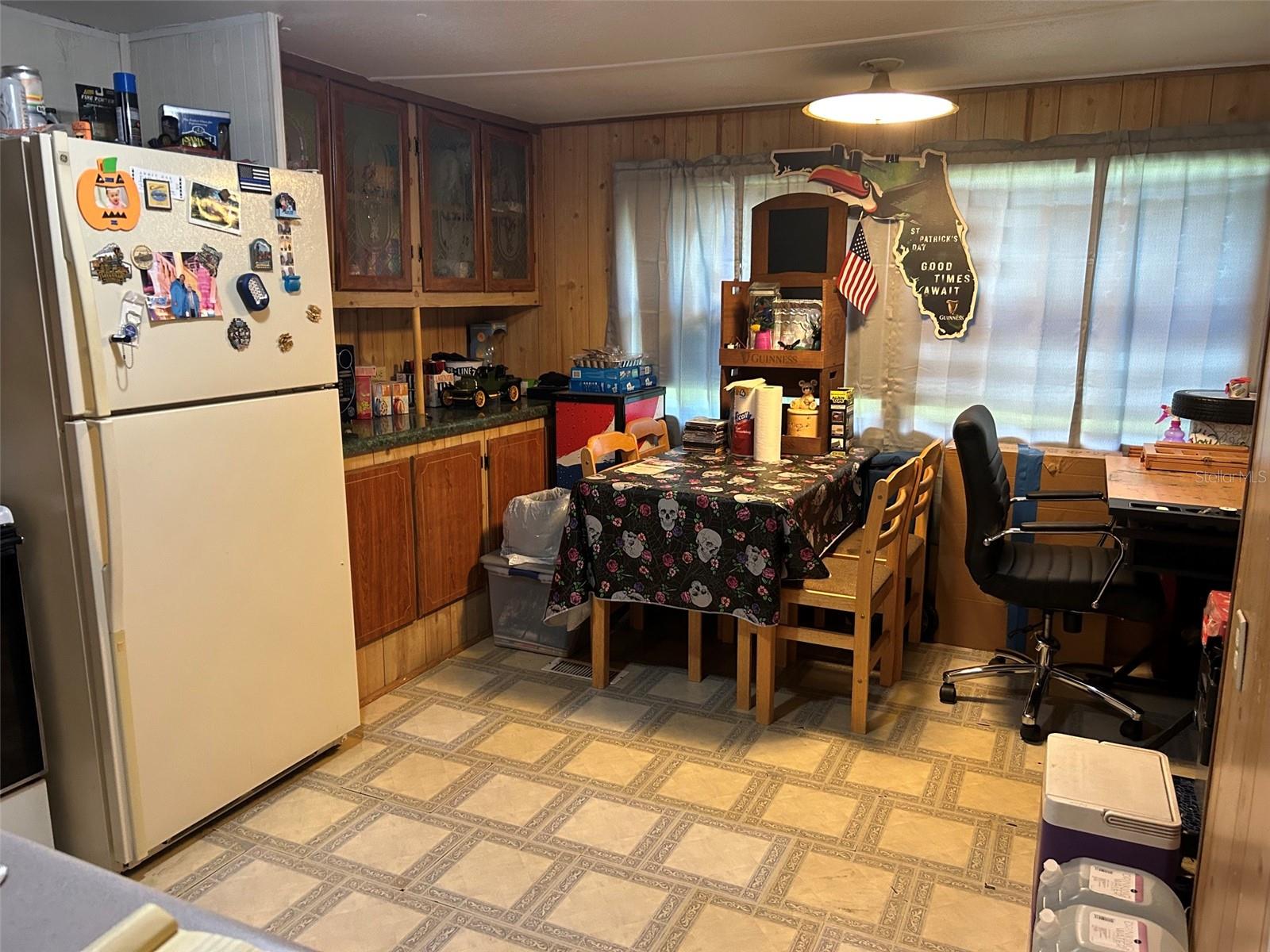 WEIR LAKE VILLAGE - Residential