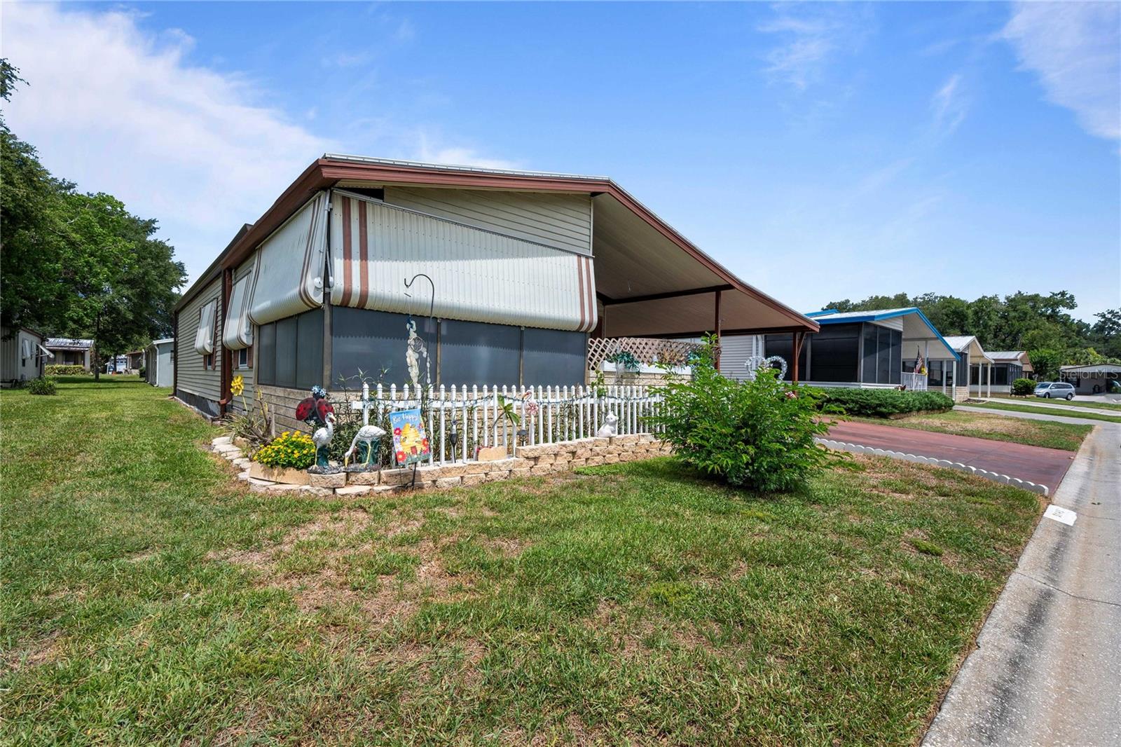 TIMBER LAKE ESTATES - Residential