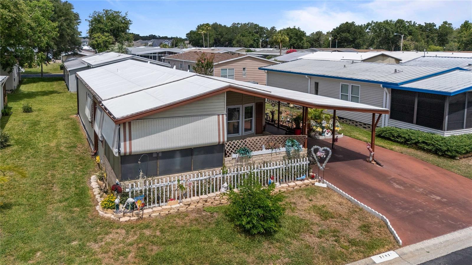 TIMBER LAKE ESTATES - Residential