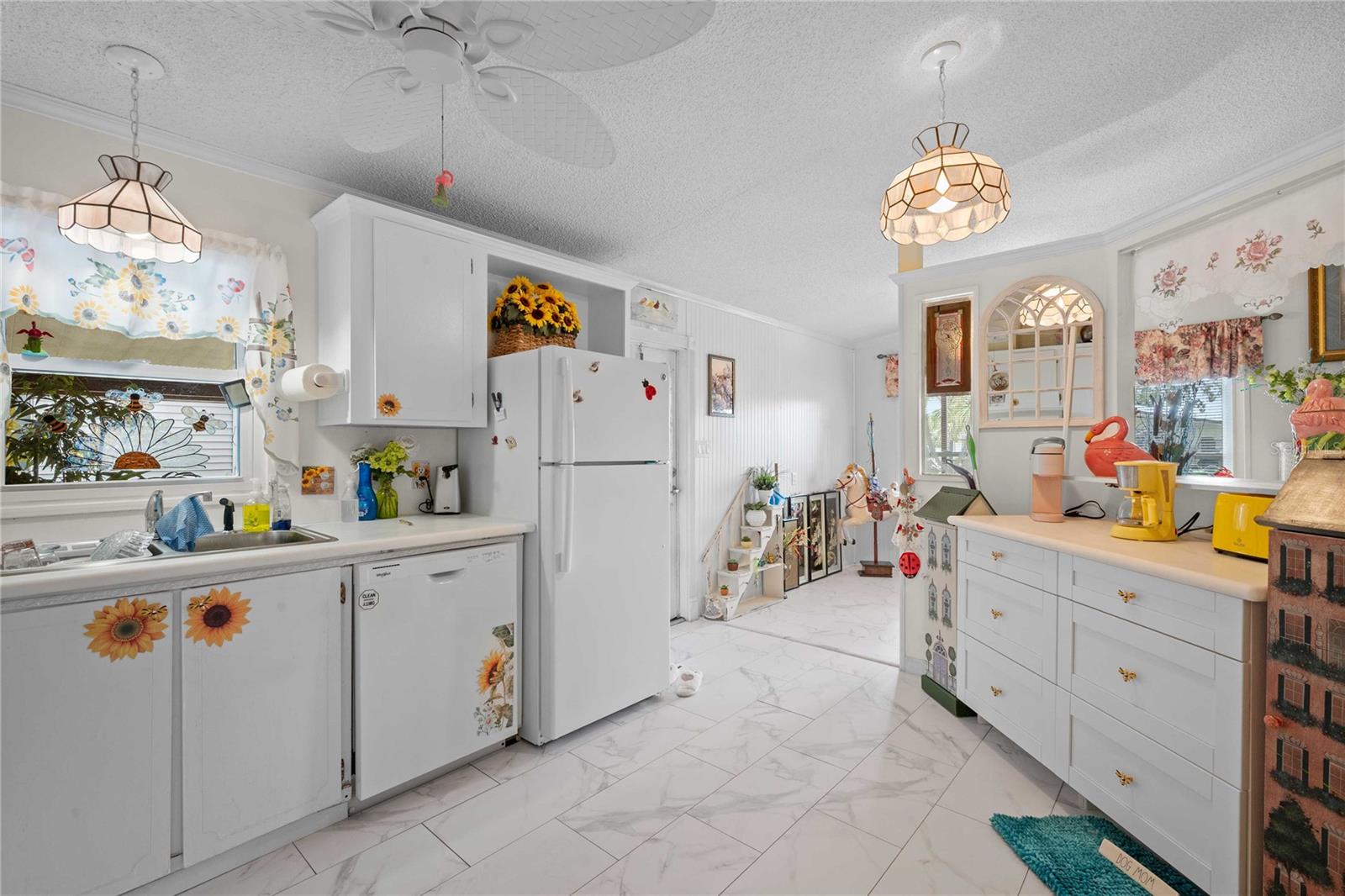 TIMBER LAKE ESTATES - Residential