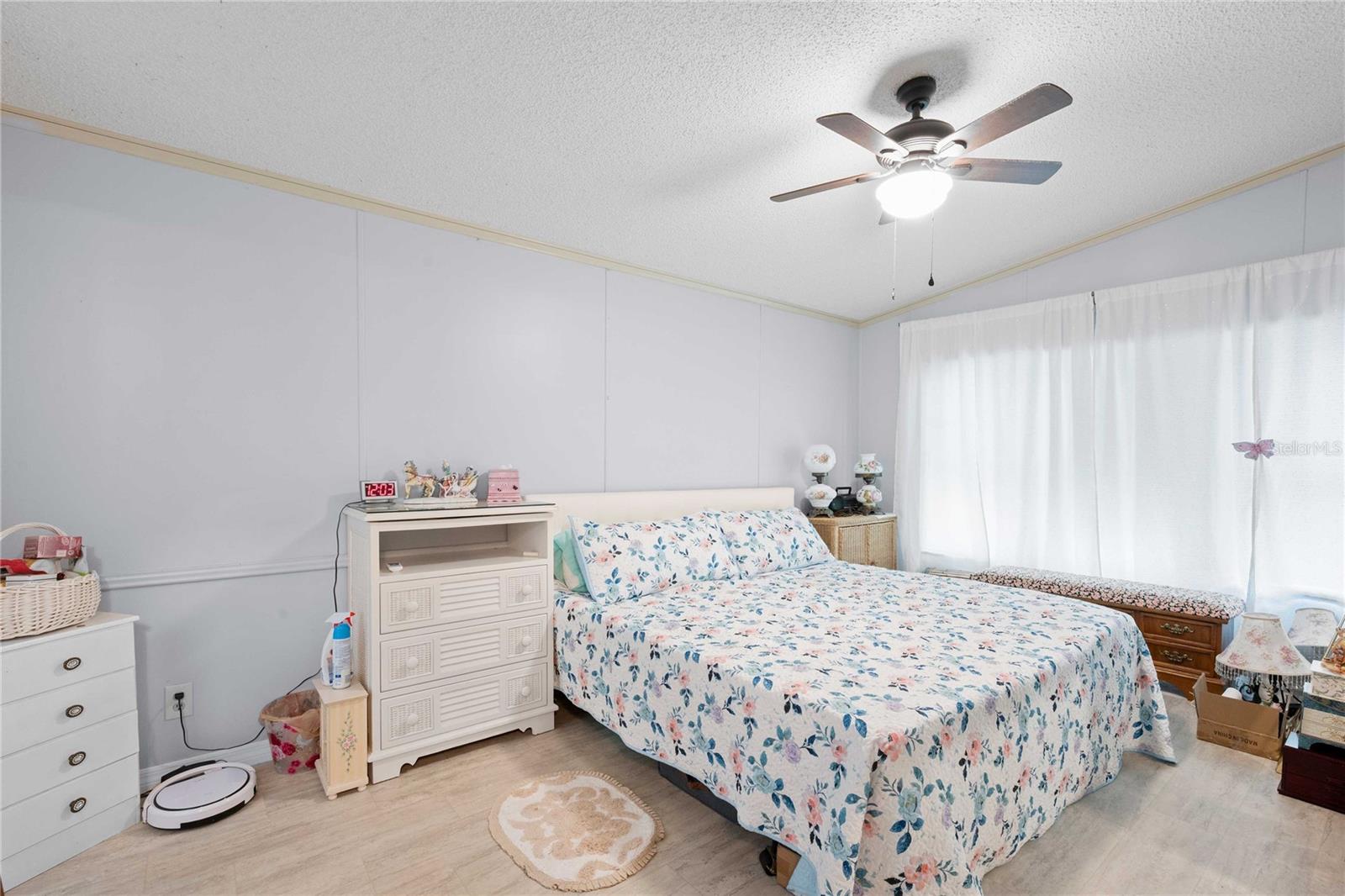TIMBER LAKE ESTATES - Residential