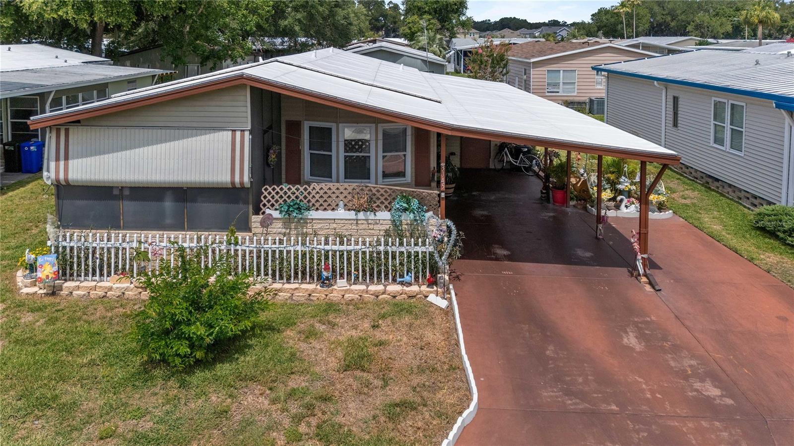 TIMBER LAKE ESTATES - Residential