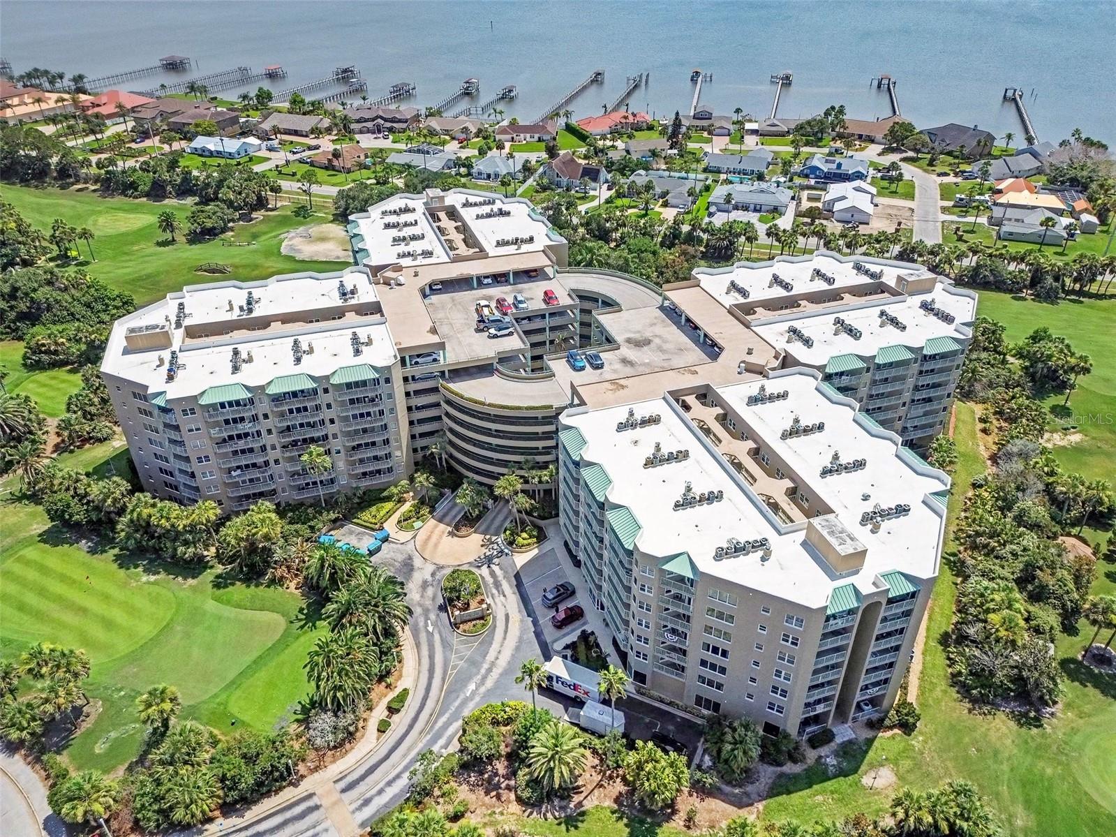 OCEANS CLOVERLEAF NORTH - Residential