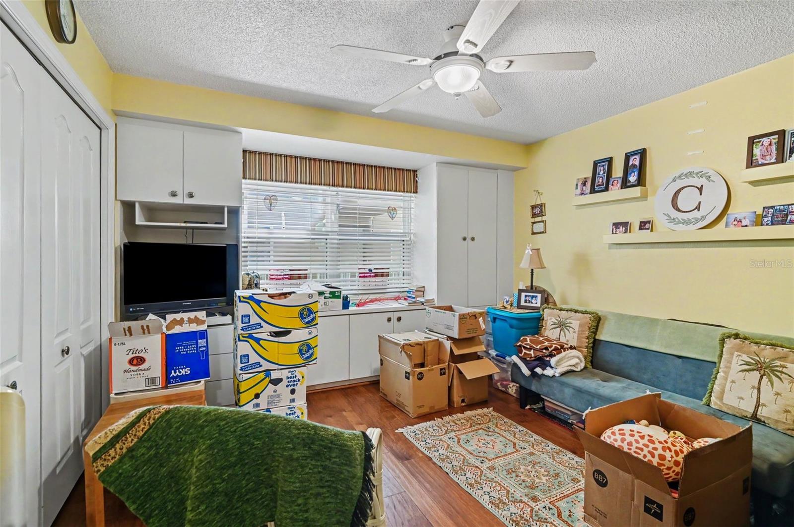 OCEANS CLOVERLEAF NORTH - Residential