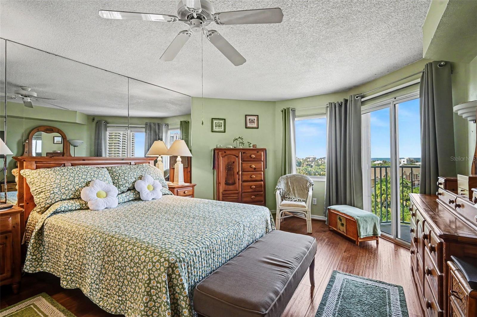 OCEANS CLOVERLEAF NORTH - Residential