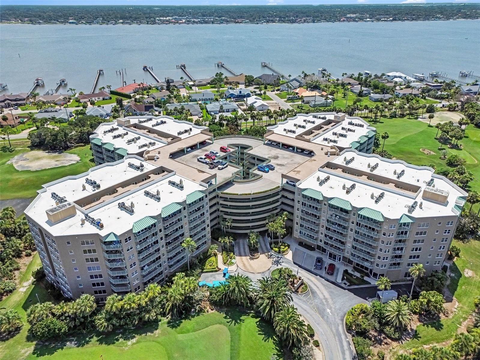 OCEANS CLOVERLEAF NORTH - Residential