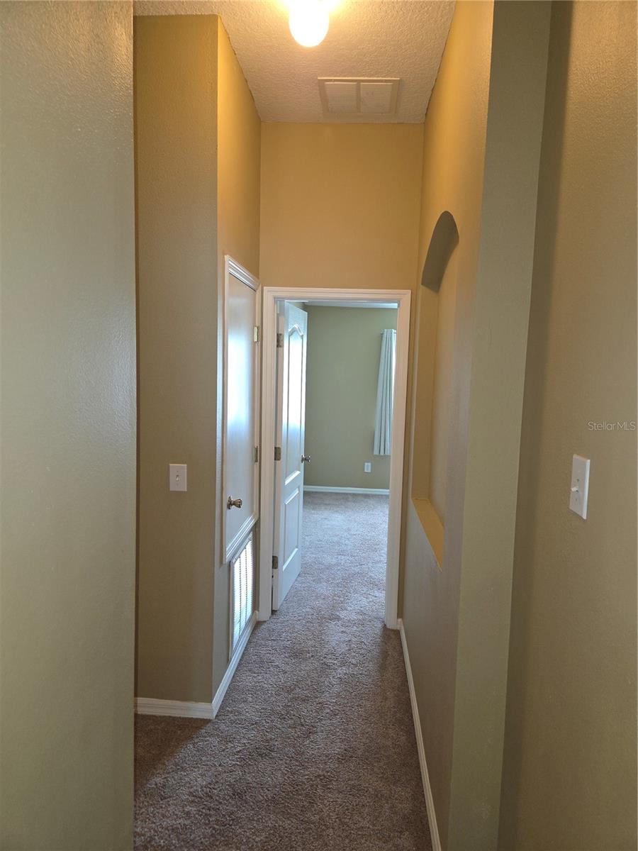 PLACID LAKE TWNHMS - Residential Lease