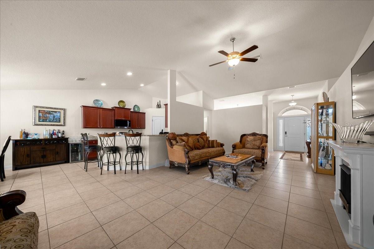 MEADOW GLENN UN 3B - Residential