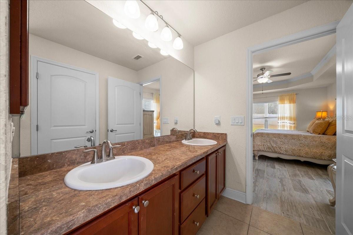 MEADOW GLENN UN 3B - Residential