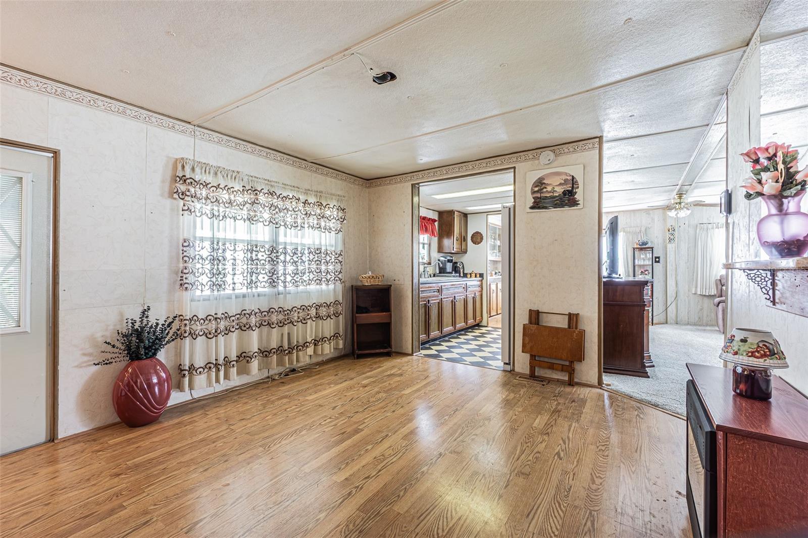 VALLEYDALE ACRES - Residential