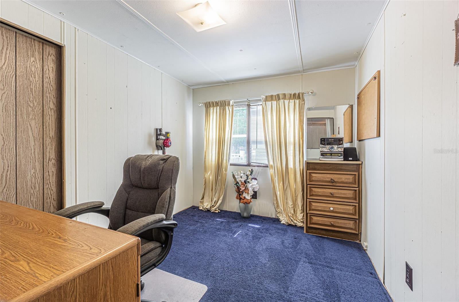 VALLEYDALE ACRES - Residential