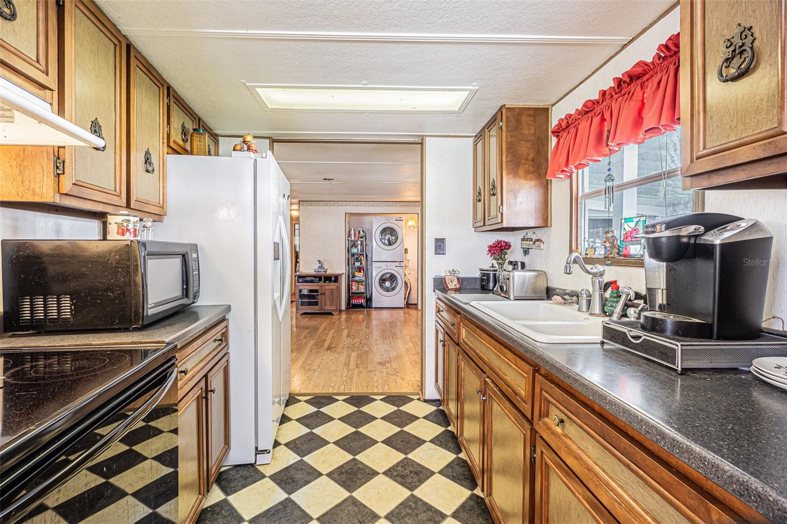 VALLEYDALE ACRES - Residential