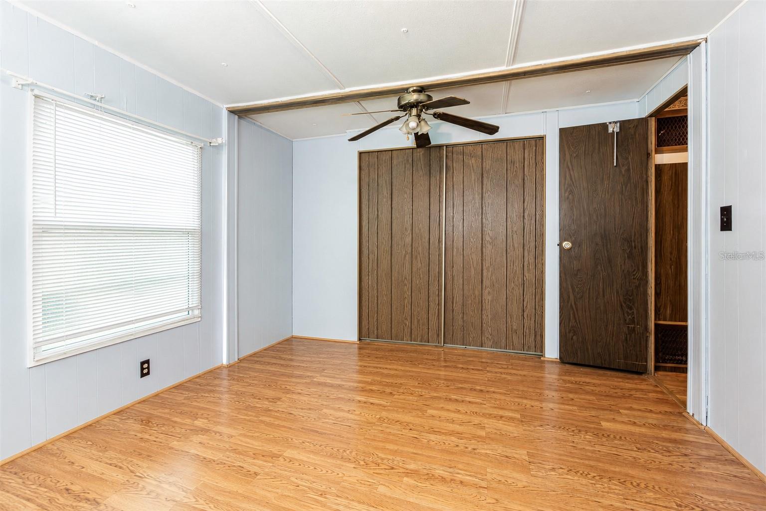 VALLEYDALE ACRES - Residential