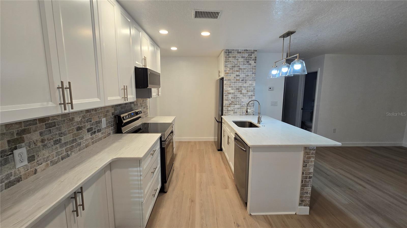 DALEYS UNIT 01 - Residential