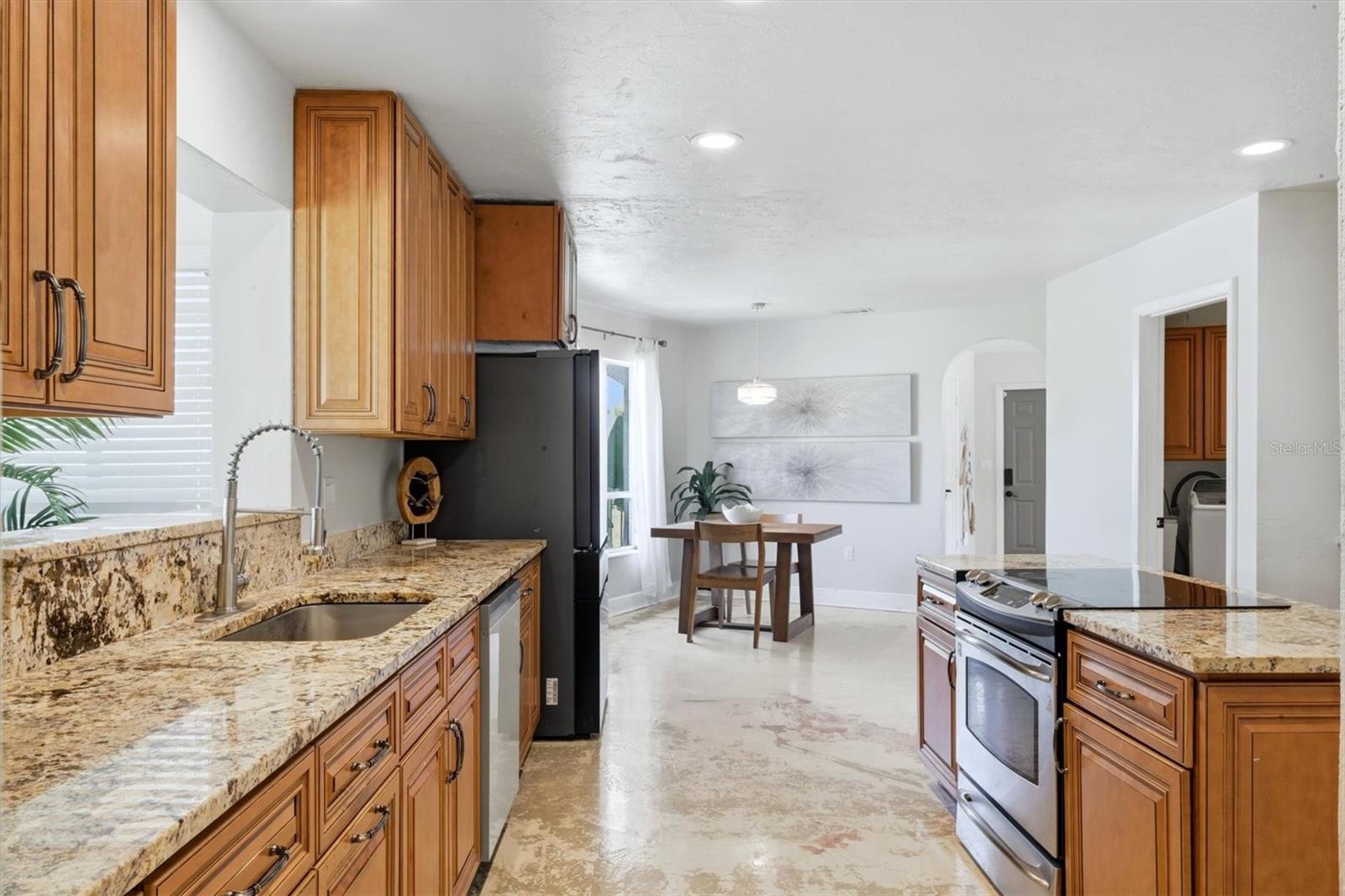 HIDDEN RIVER PT REP - Residential