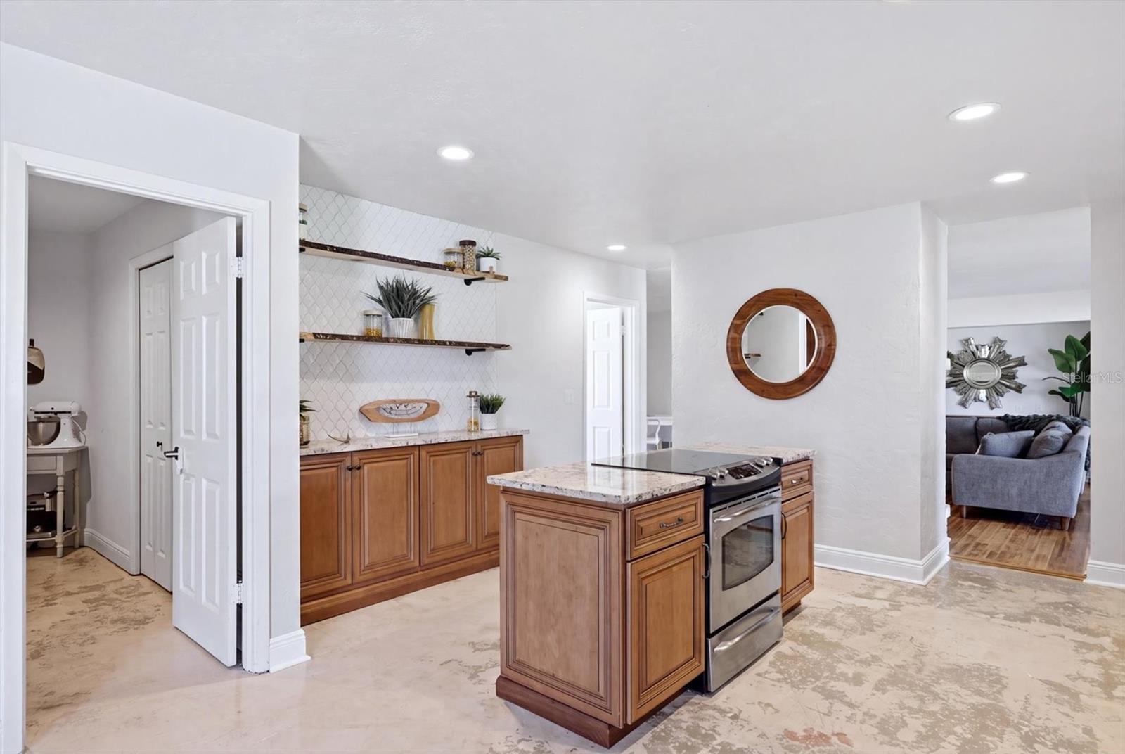 HIDDEN RIVER PT REP - Residential