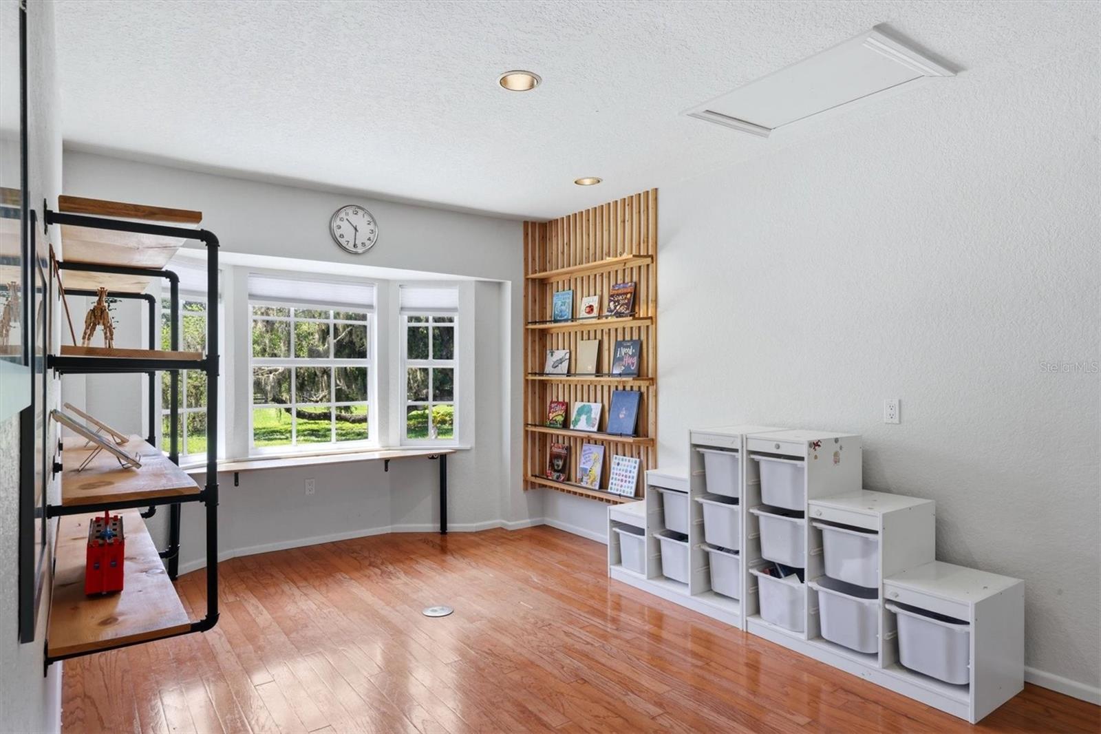 HIDDEN RIVER PT REP - Residential
