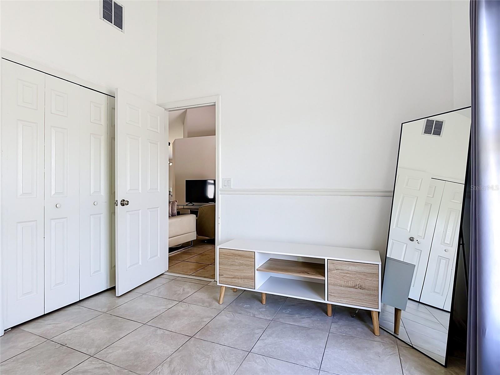 CRYSTAL COVE RESORT - Residential