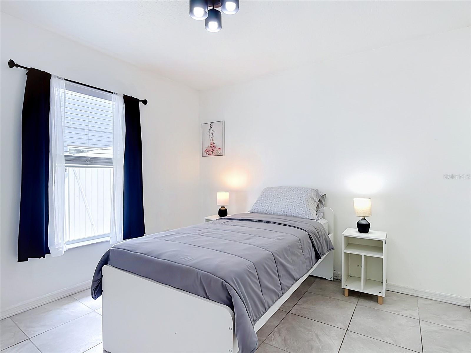 CRYSTAL COVE RESORT - Residential