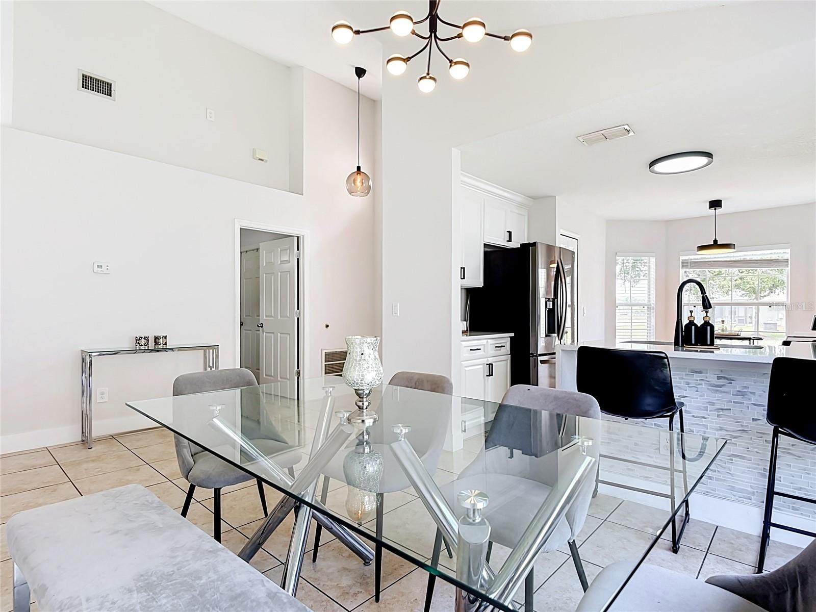 CRYSTAL COVE RESORT - Residential