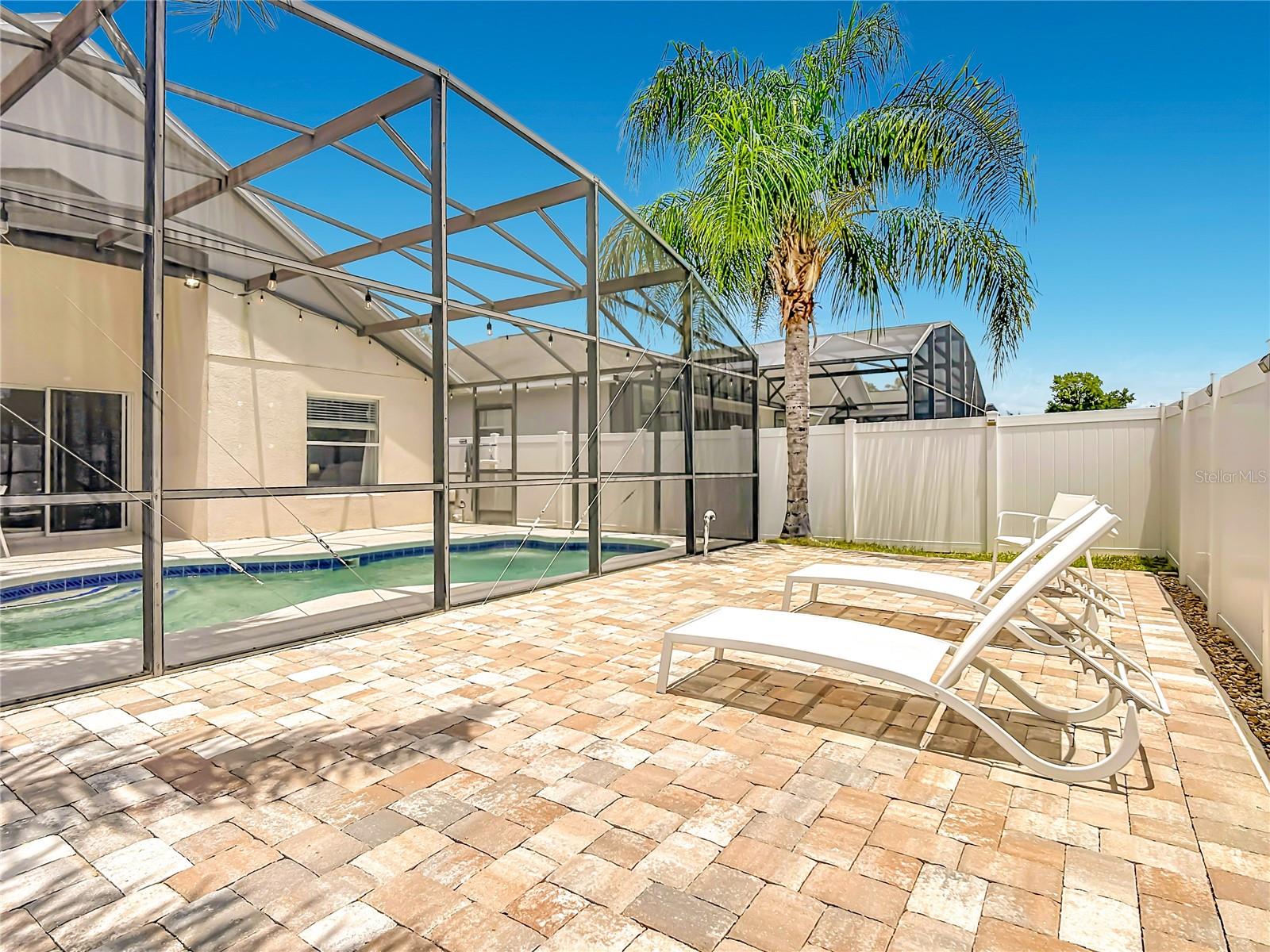 CRYSTAL COVE RESORT - Residential