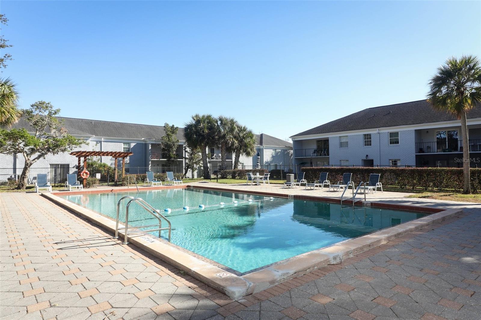 BLDG 6 UNIT 189 THE STRATFORD A WINTER PARK CONDOM - Residential