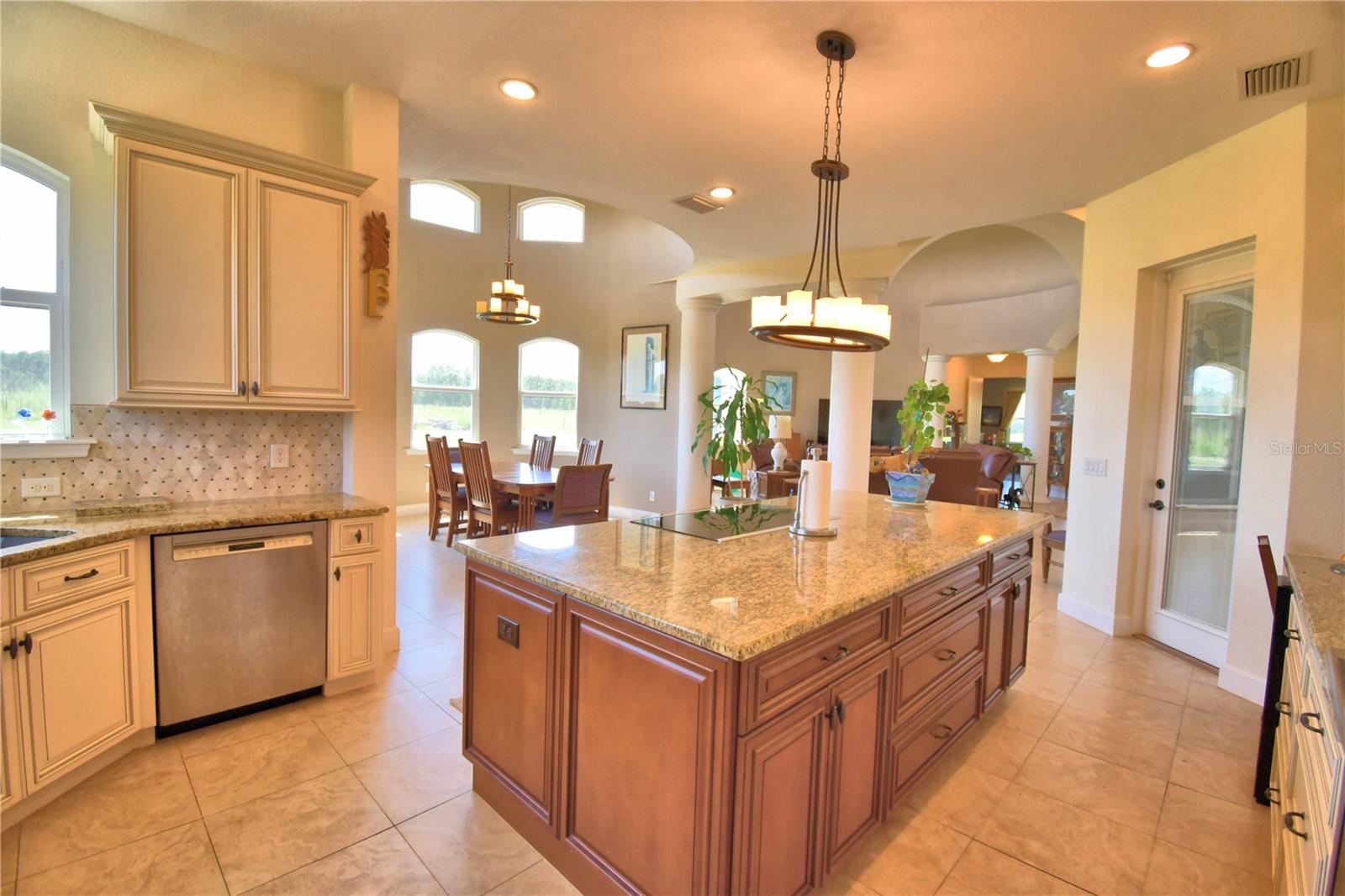 ORLANDO PINES #A-49 UN III - Residential