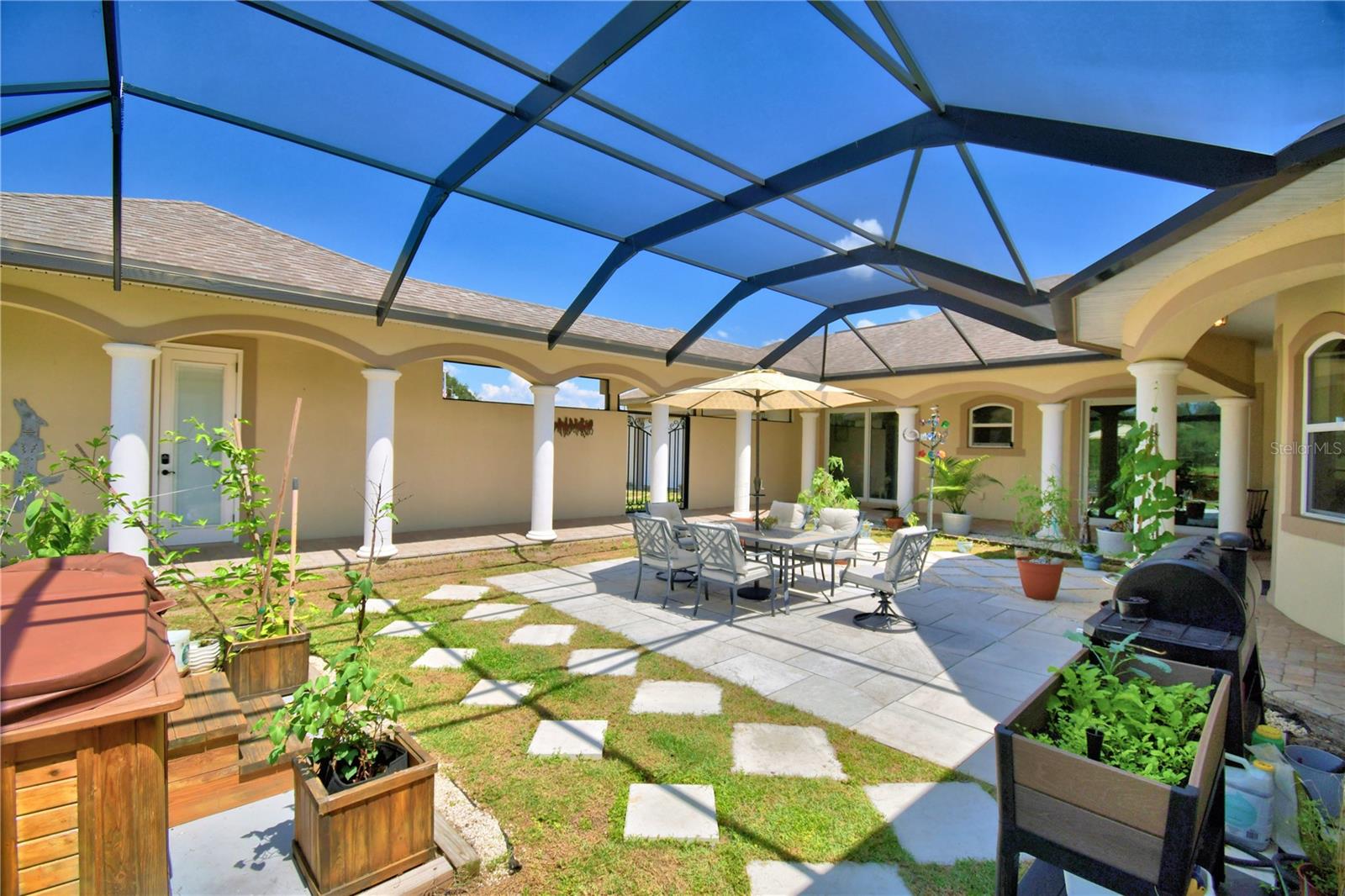 ORLANDO PINES #A-49 UN III - Residential