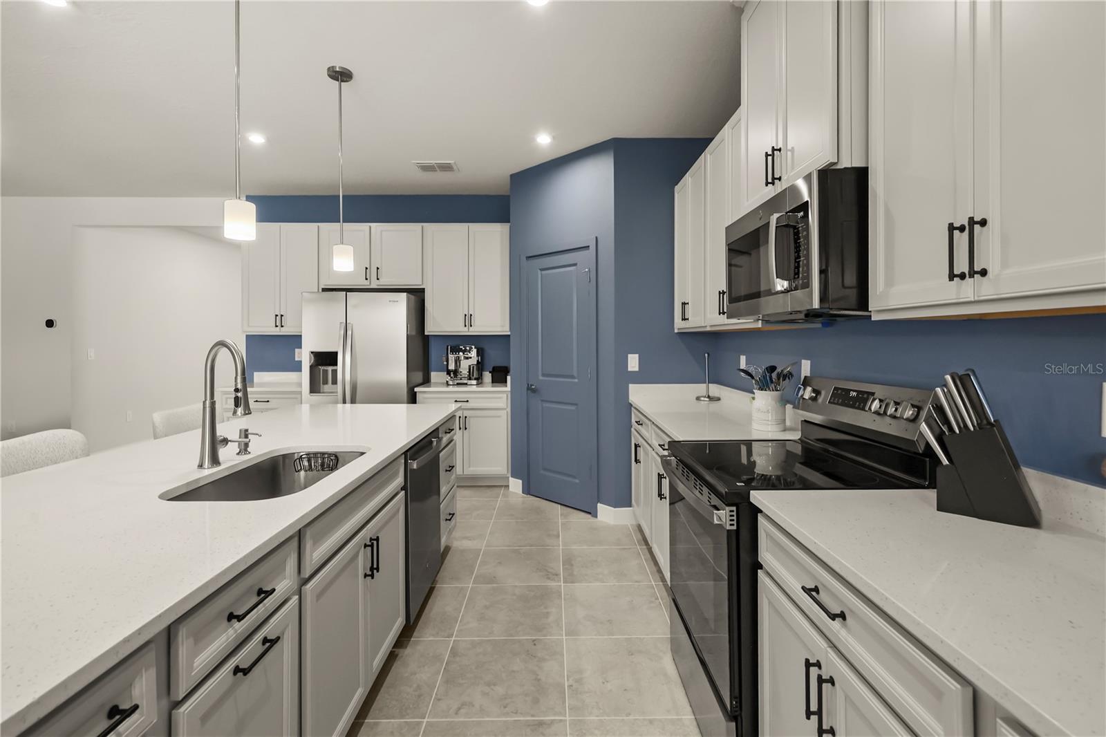 ASHTON COVEY PH ONE - Residential