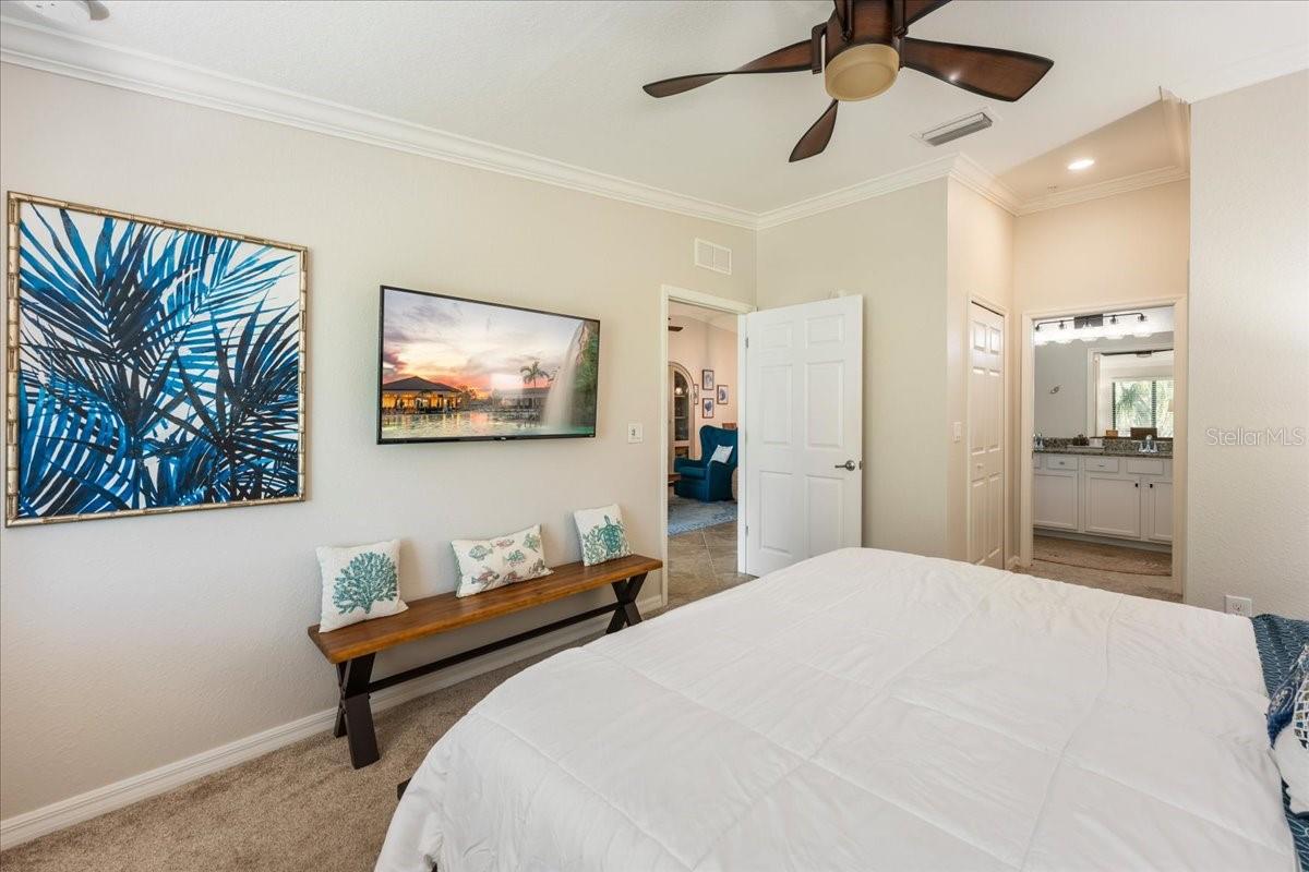 LAKEWOOD NATIONAL PH - Residential