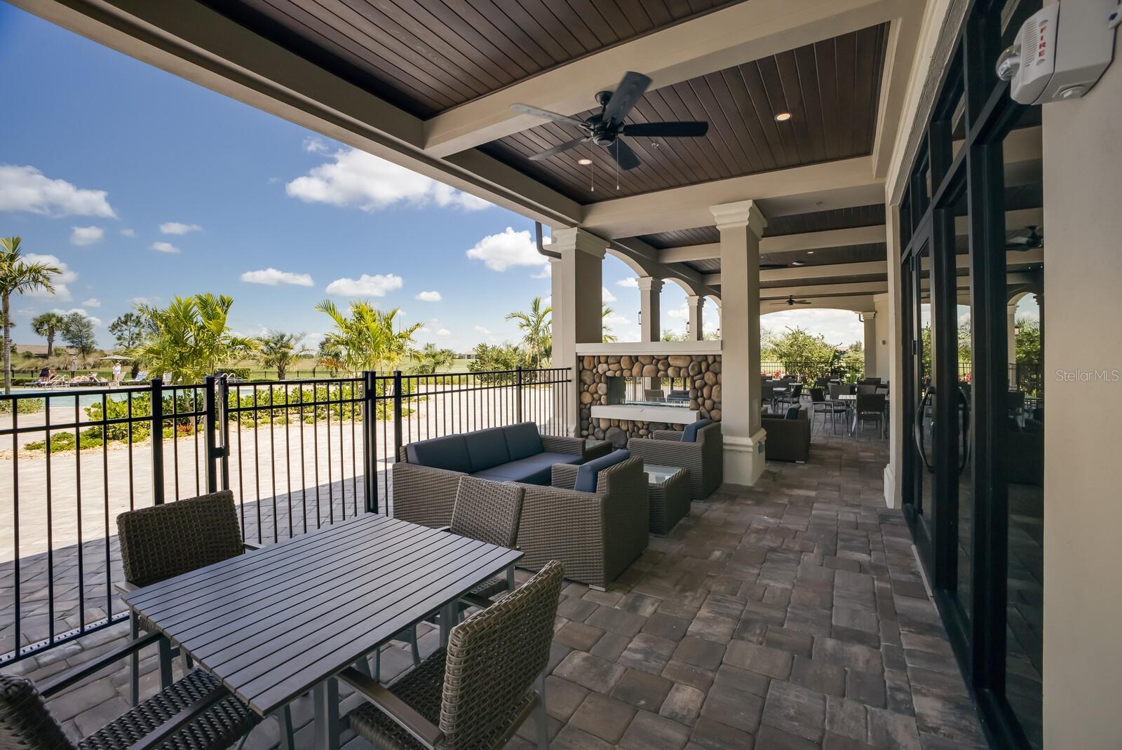 LAKEWOOD NATIONAL PH - Residential