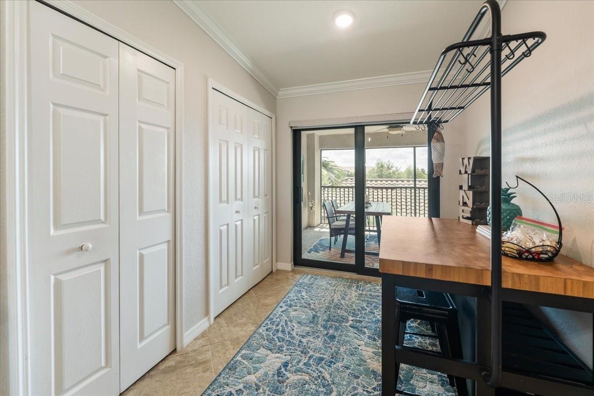 LAKEWOOD NATIONAL PH - Residential