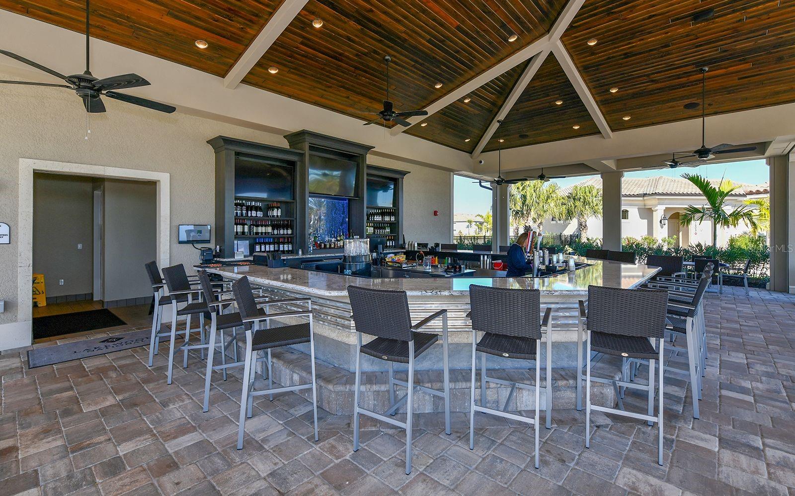 LAKEWOOD NATIONAL PH - Residential