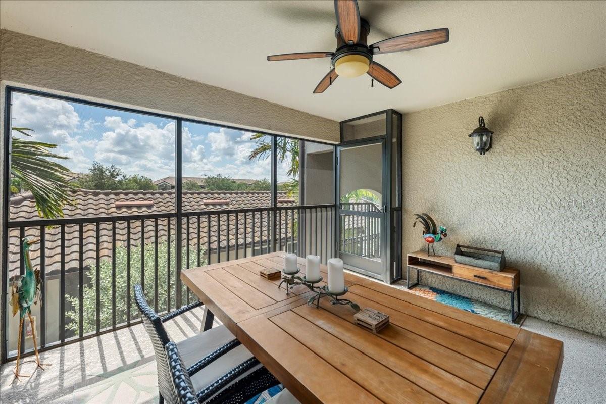 LAKEWOOD NATIONAL PH - Residential