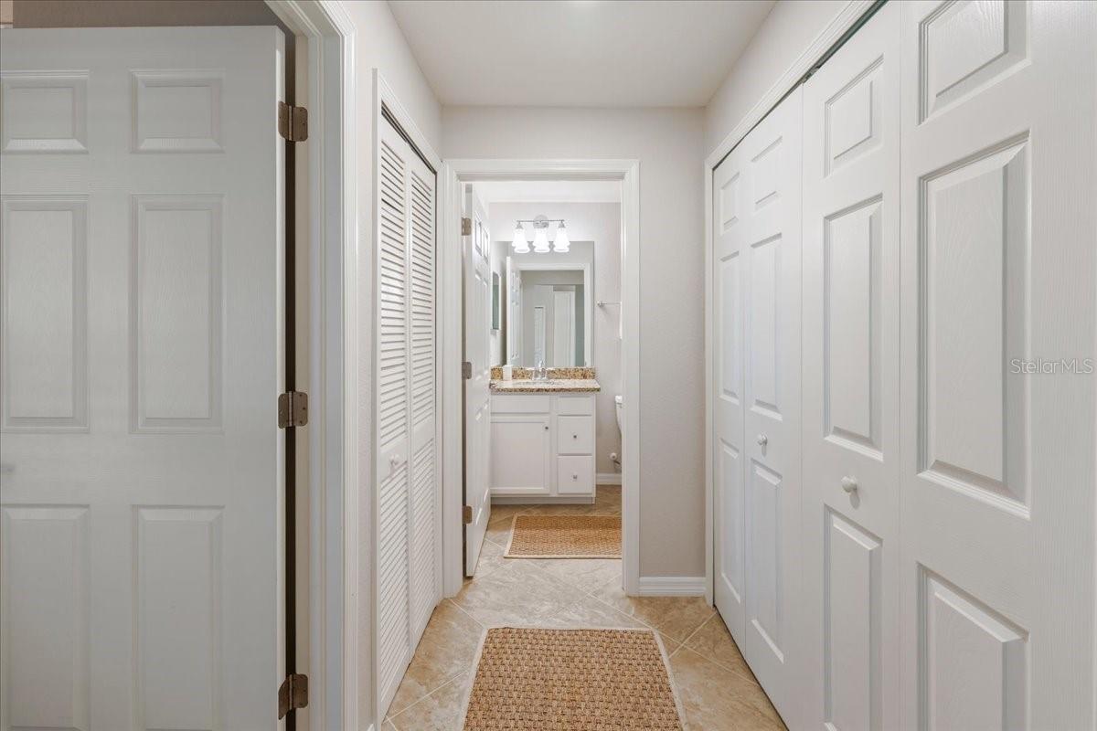 LAKEWOOD NATIONAL PH - Residential