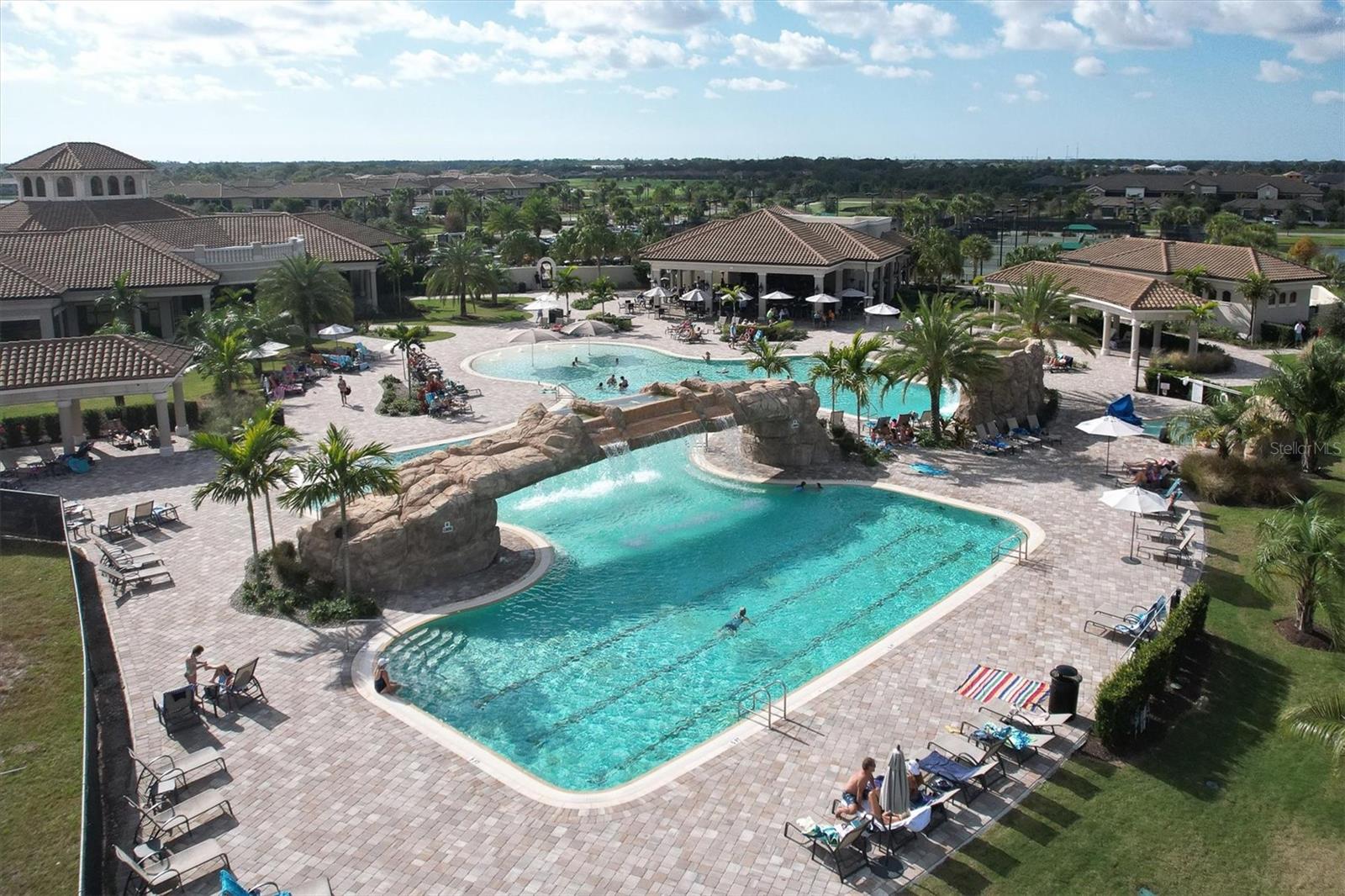 LAKEWOOD NATIONAL PH - Residential
