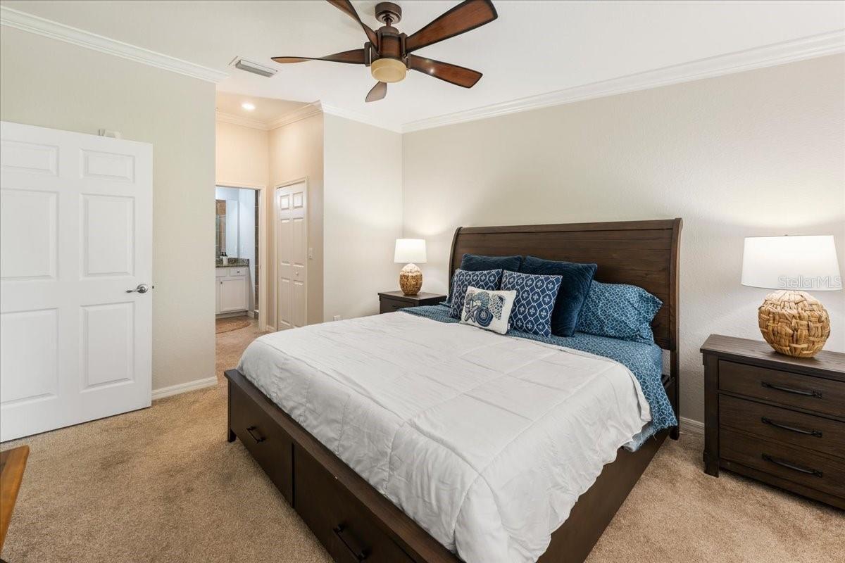 LAKEWOOD NATIONAL PH - Residential