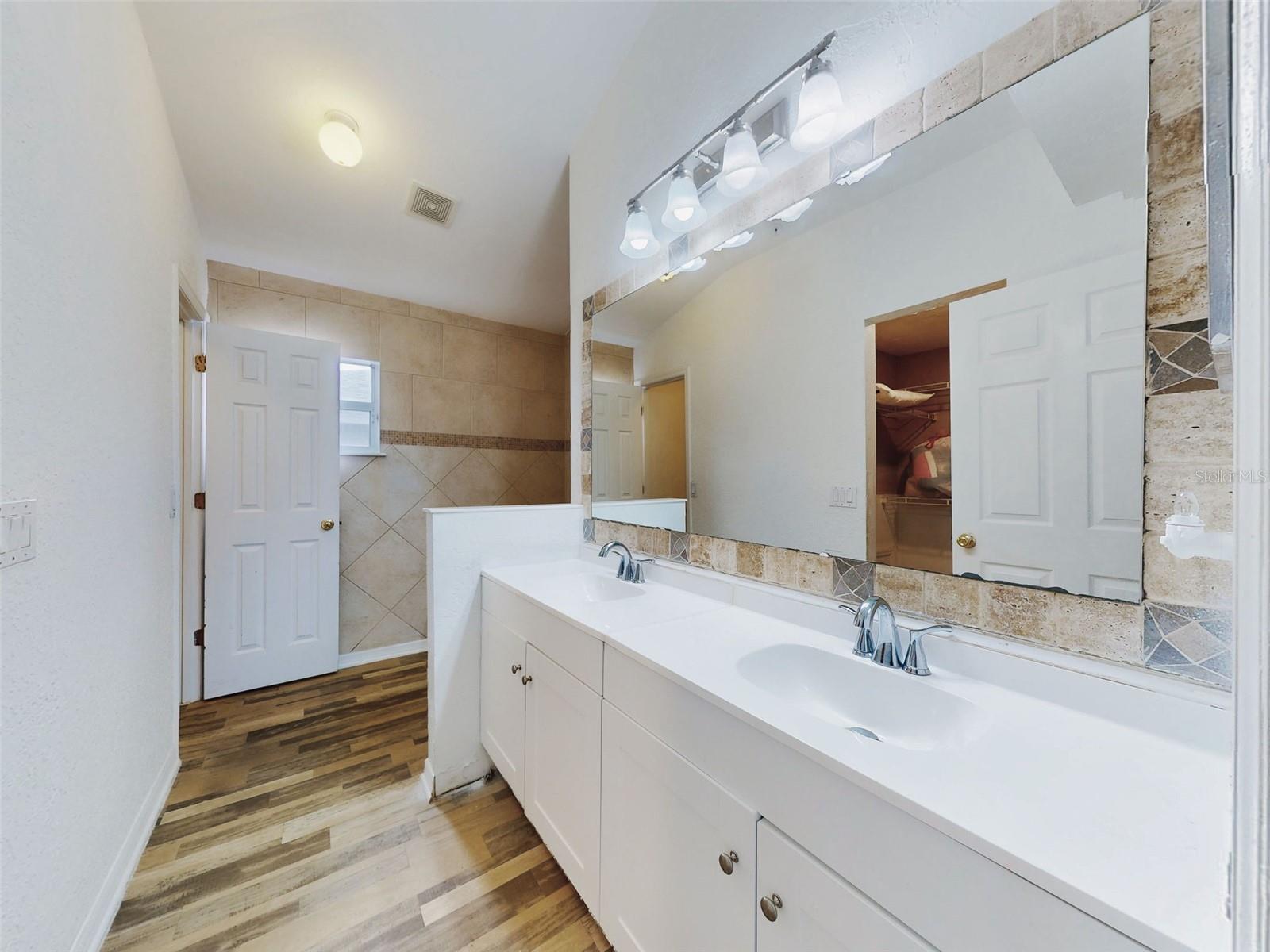 LAKE DOE COVE PH 03 G - Residential