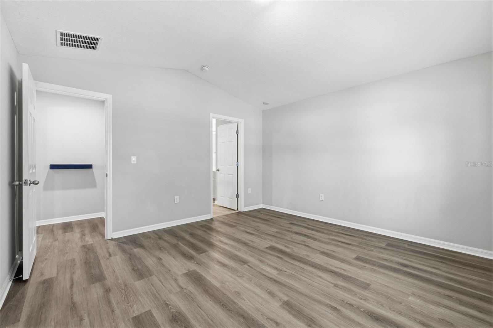 TRIPLE CRK PH 4 VILLAGE I - Residential