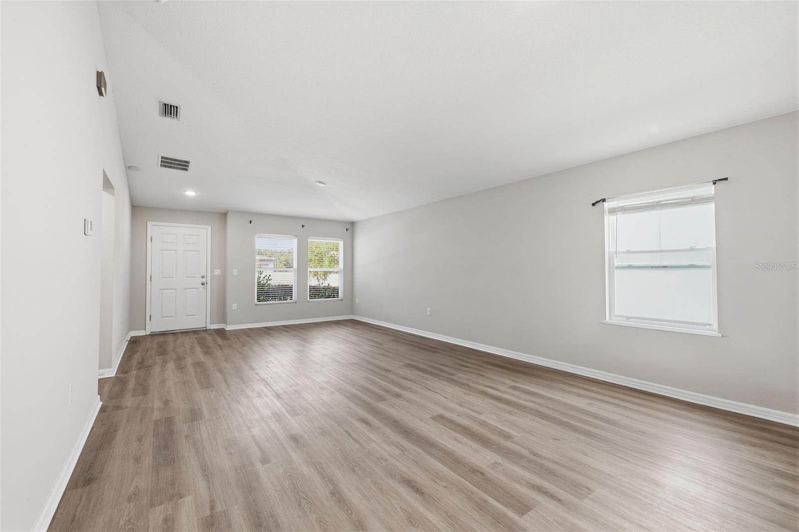 TRIPLE CRK PH 4 VILLAGE I - Residential