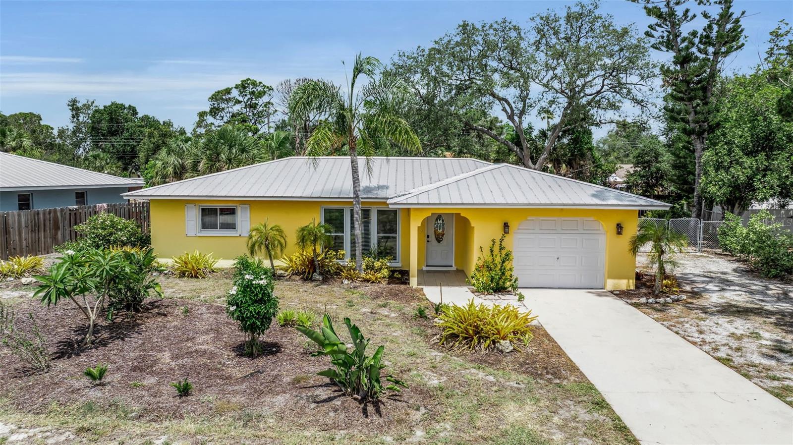 WHITFIELD ESTATES BLKS 55-63 - Residential